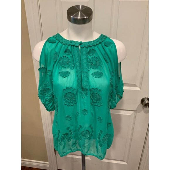 LeifNotes Green Sheer Cold Shoulder Blouse, W/Floral Embroidered Detail, Size 6 - Picture 1 of 5